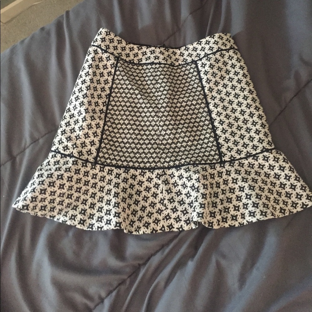 Loft petites tulip hem skirt